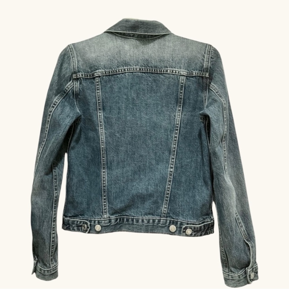 GAP Icon Denim Jacket ā Saddle Blue (Unisex-Friendly Fit) Sz Small - Picture 3 of 7